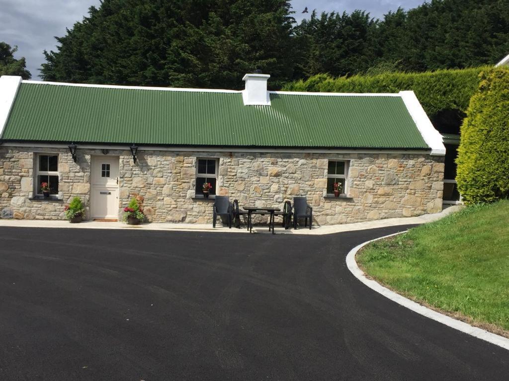 Swallows Holiday home Swinford